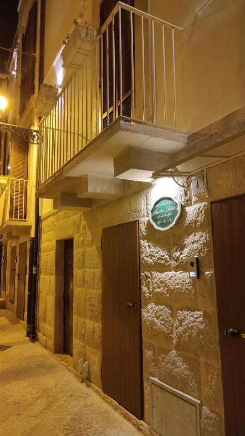 "B&B Santa Rita Corato Fitta Camere" Bagian luar foto