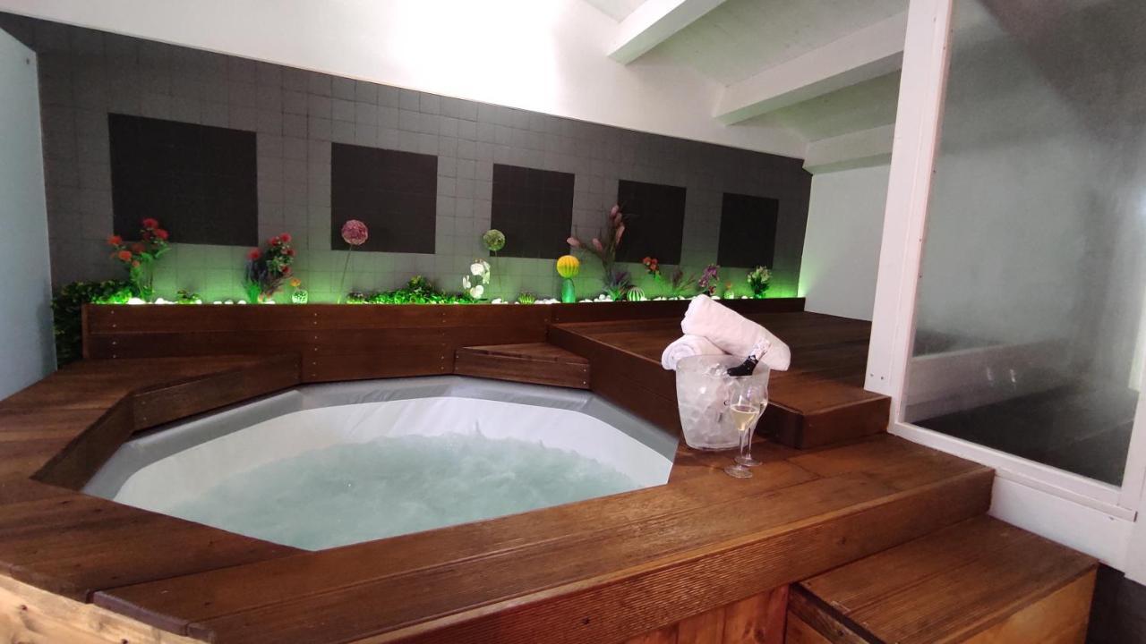 "B&B Santa Rita Corato Fitta Camere" Bagian luar foto