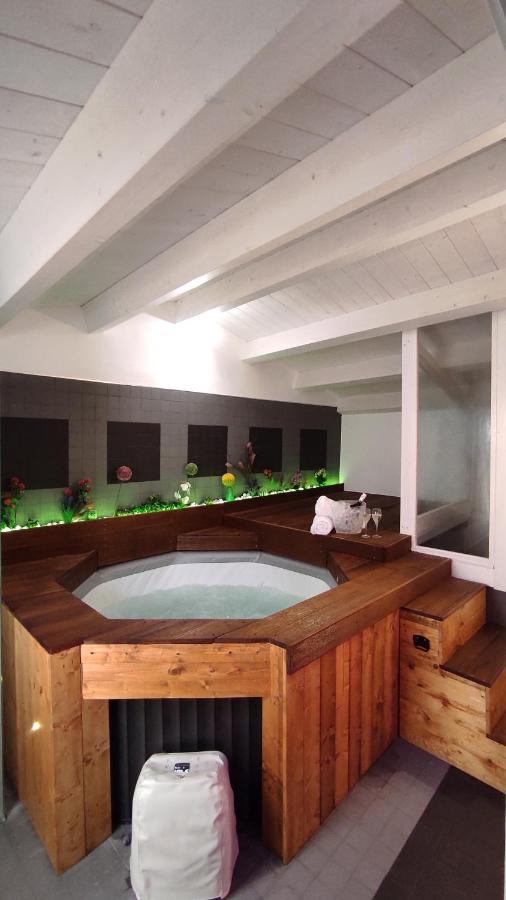 "B&B Santa Rita Corato Fitta Camere" Bagian luar foto