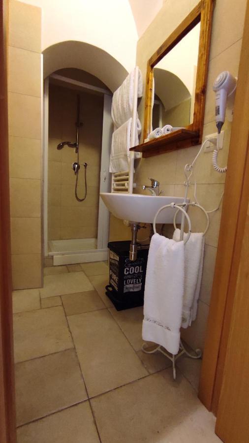 "B&B Santa Rita Corato Fitta Camere" Bagian luar foto